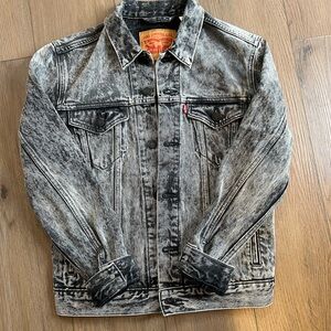 Levi's Gray Washed Denim Jacket